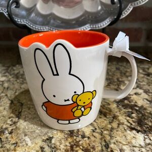 Magenta MIFFY oversize orange interior shaped mug - Brand new